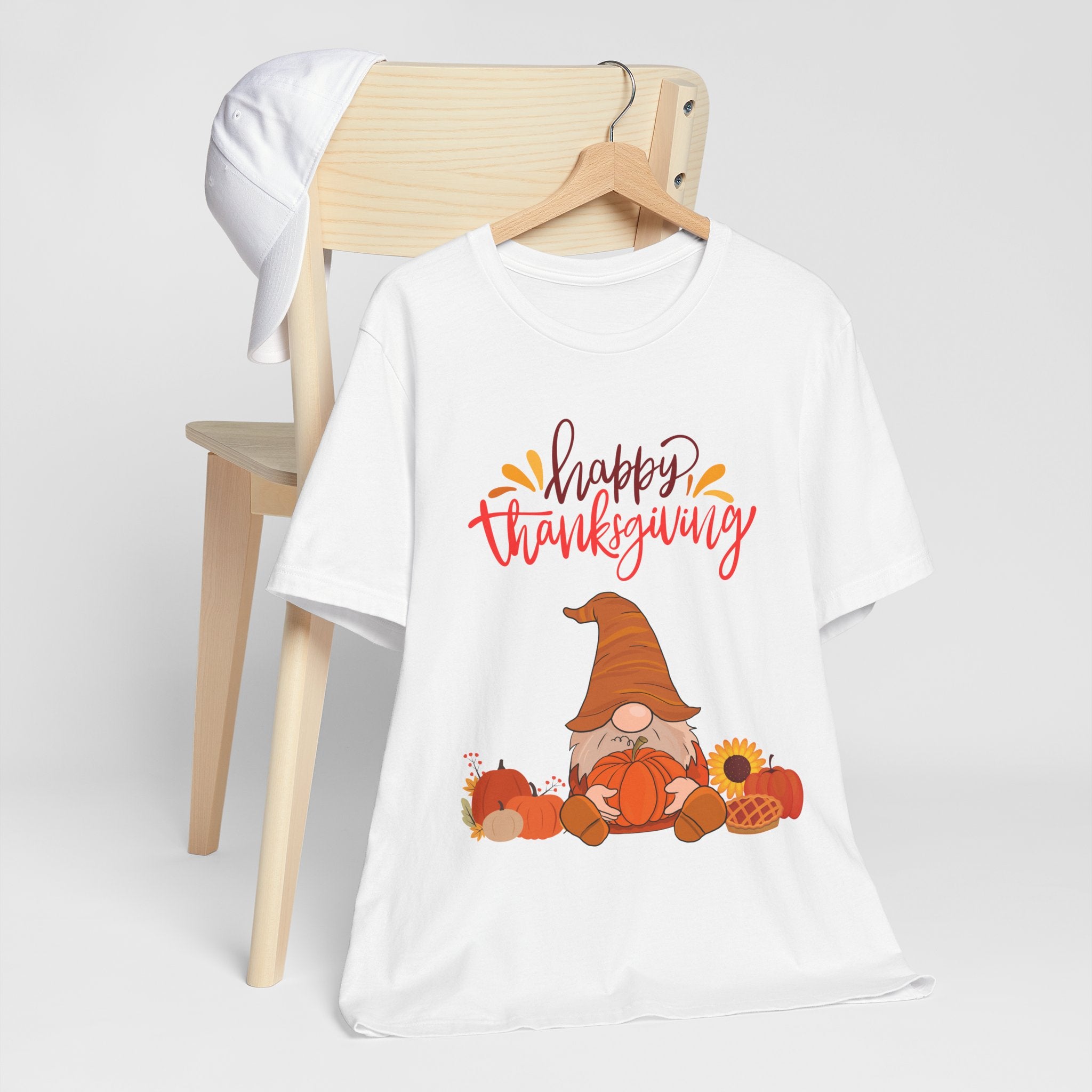 Happy Thanksgiving Gnome Shirt – Cute Fall Tee for Women | Holiday Pumpkin and Pie T-Shirt